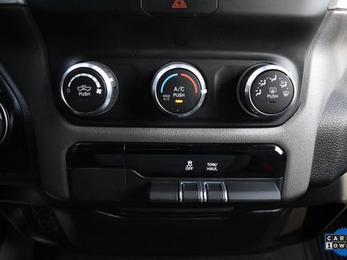 Used 2023 RAM 1500 Big Horn AWD/4WD image 37