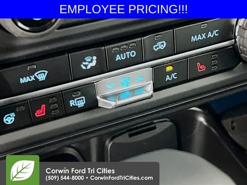New 2026 Ford Bronco Outer Banks w/ Sasquatch Package AWD/4WD image 24
