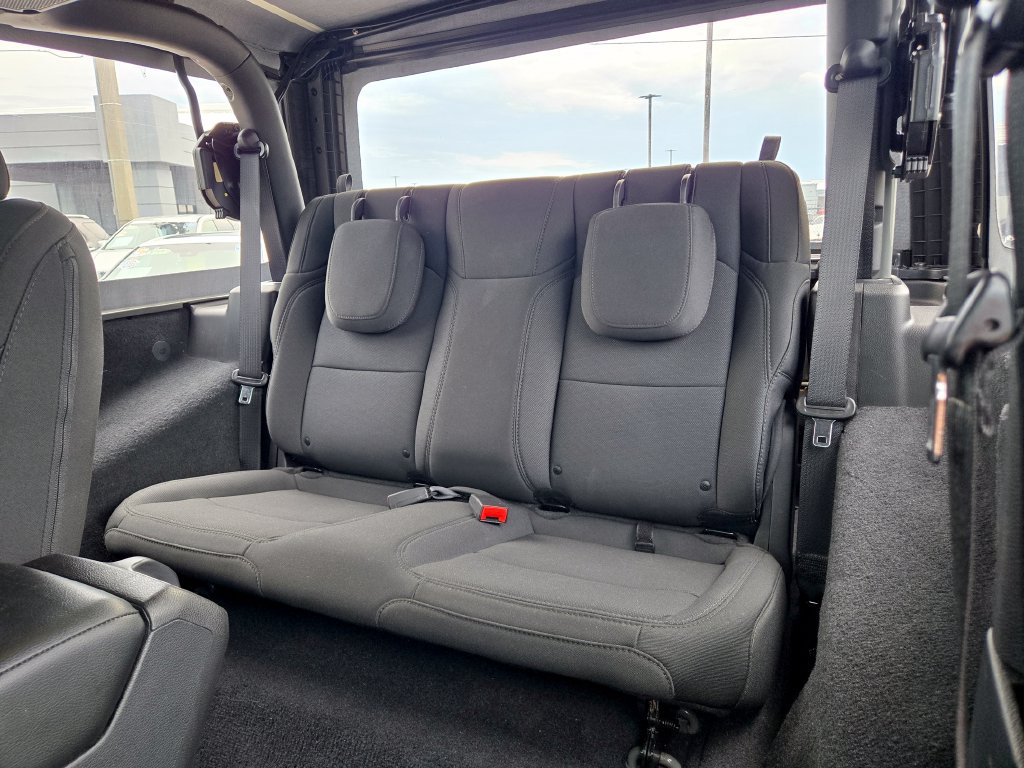Used 2021 Jeep Wrangler Sport AWD/4WD image 46