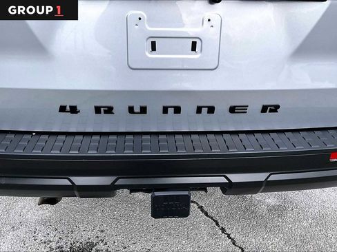 Used 2025 Toyota 4Runner SR5 image 31