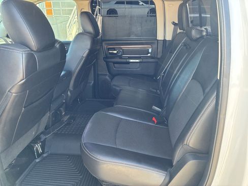 Used 2017 RAM 1500 Laramie w/ Convenience Group AWD/4WD image 16