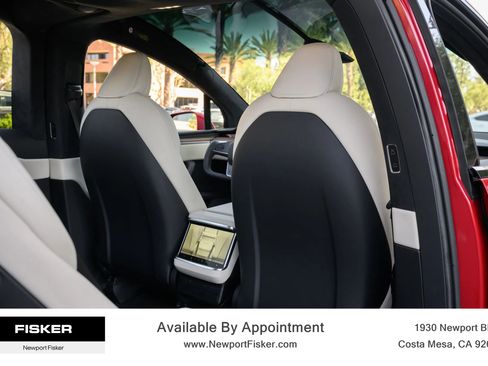 Used 2023 Tesla Model X AWD/4WD image 32