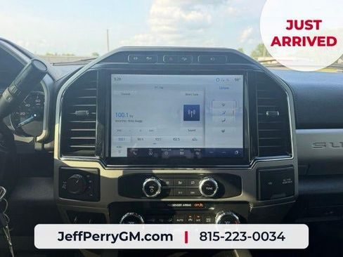 Used 2022 Ford F250 Lariat w/ Chrome Package AWD/4WD image 11