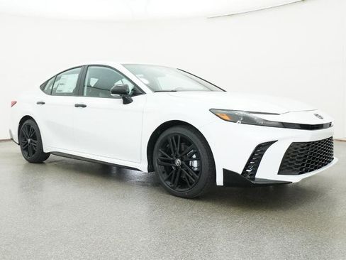 New 2026 Toyota Camry Hybrid image 51