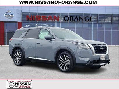 New 2025 Nissan Pathfinder Platinum