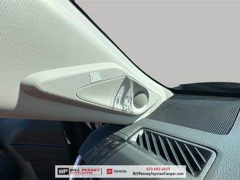 New 2025 Toyota RAV4 Limited image 23