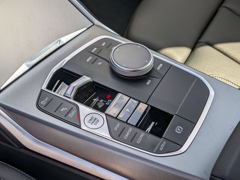New 2025 BMW 330i xDrive Sedan AWD/4WD image 16