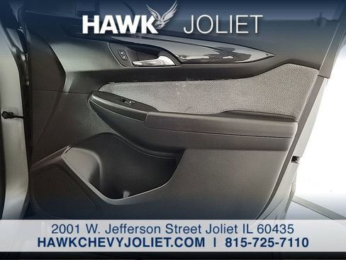 Used 2025 Chevrolet TrailBlazer LT AWD/4WD image 21