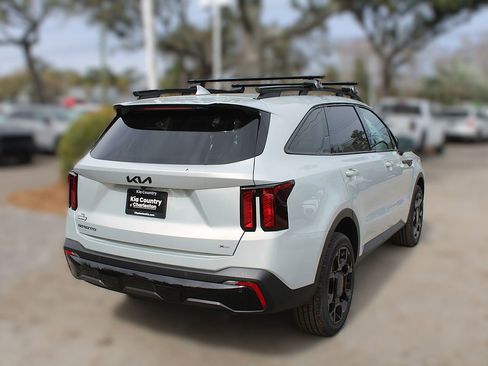 New 2026 Kia Sorento X-Line EX image 7