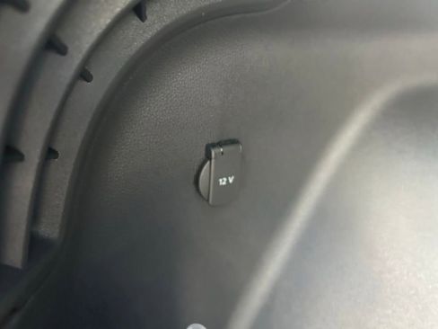 New 2026 Volkswagen Atlas Cross Sport SEL R-Line image 42