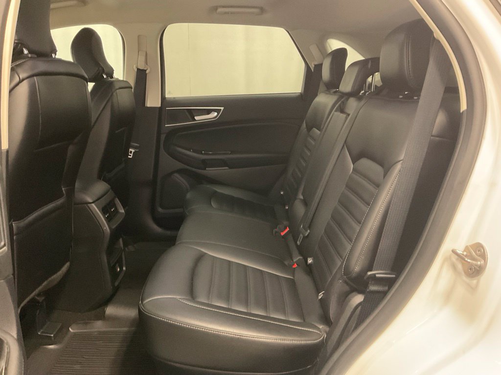Used 2019 Ford Edge SEL w/ Equipment Group 201A FWD image 35