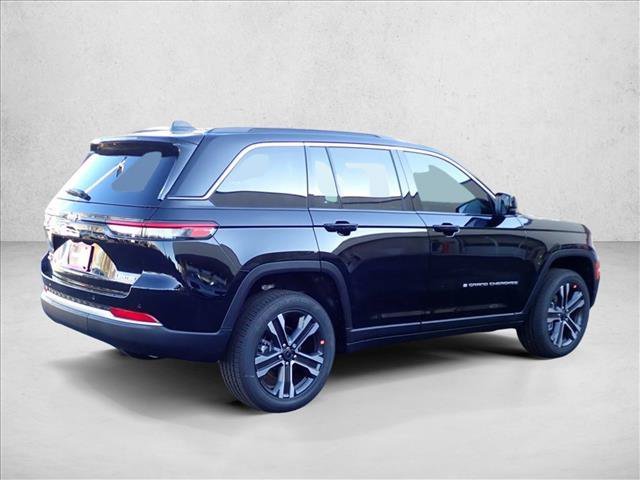 New 2027 Jeep Grand Cherokee Limited AWD/4WD image 4