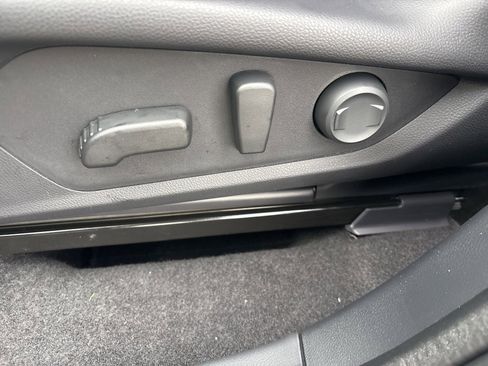 New 2026 Subaru Forester Premium image 19