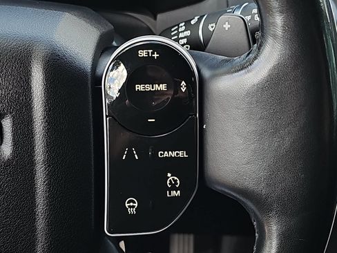 Used 2019 Land Rover Discovery HSE AWD/4WD image 18