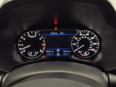 Used 2021 Nissan Altima 2.5 SV FWD image 23