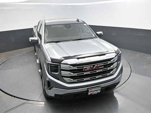 Used 2024 GMC Sierra 1500 SLE w/ LPO, GMC Protection Package AWD/4WD image 25