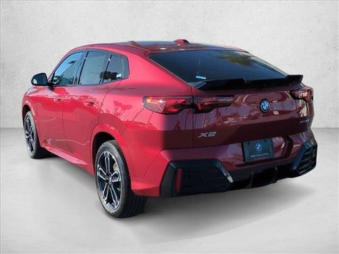 New 2026 BMW X2 xDrive28i w/ M Sport Package AWD/4WD image 9