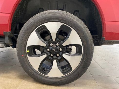 New 2023 Ford F150 Lightning Platinum image 68