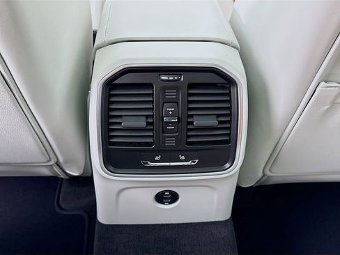 New 2026 Porsche Macan S image 30