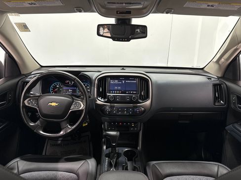 Used 2021 Chevrolet Colorado Z71 image 2