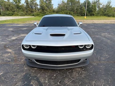 Used 2020 Dodge Challenger R/T Scat Pack RWD image 13