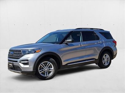Used 2024 Ford Explorer XLT w/ Equipment Group 202A