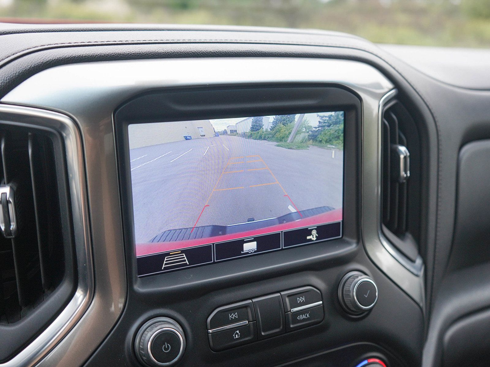 Used 2020 Chevrolet Silverado 2500 LT w/ Convenience Package AWD/4WD image 21
