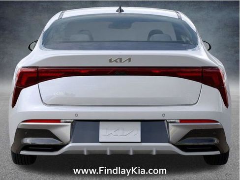 New 2026 Kia K5 LXS FWD image 32