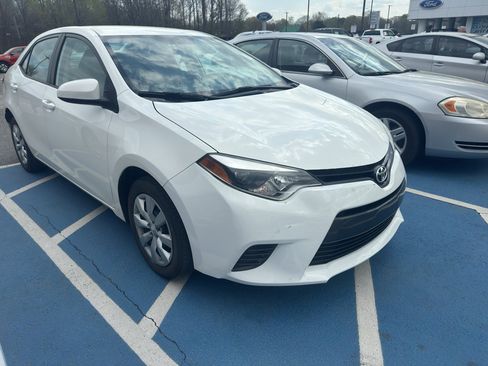 Used 2016 Toyota Corolla LE image 7