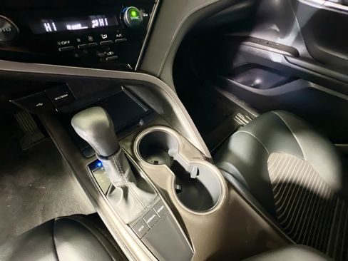 Used 2023 Toyota Camry SE image 25