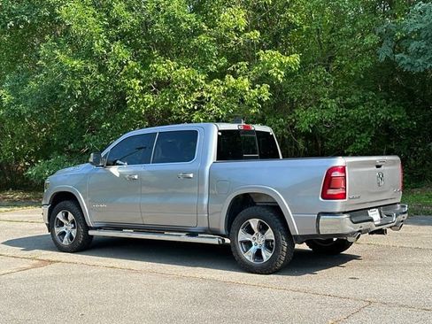 Used 2022 RAM 1500 Laramie AWD/4WD image 3