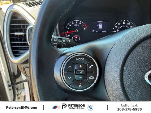 Used 2020 Kia Soul GT-Line FWD image 28