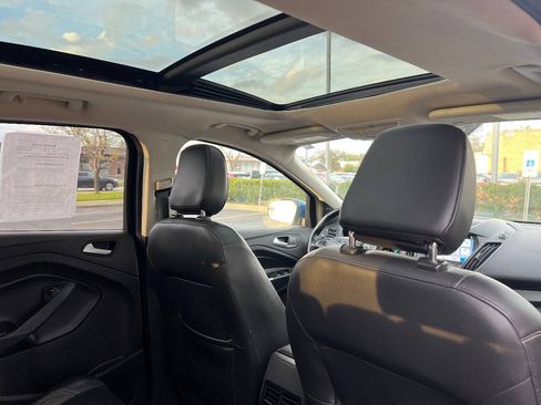 Used 2019 Ford Escape SEL FWD image 27