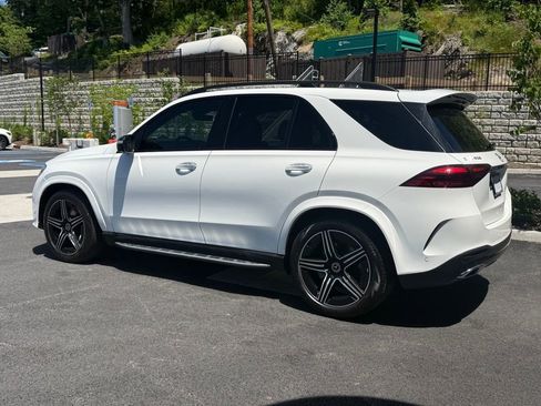 Used 2024 Mercedes-Benz GLE 450 4MATIC image 5