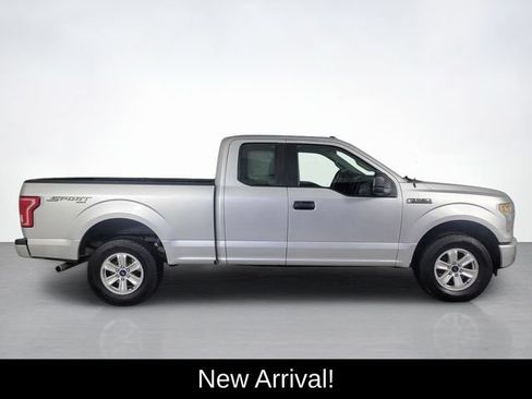 Used 2016 Ford F150 XL w/ Equipment Group 101A Mid AWD/4WD image 2