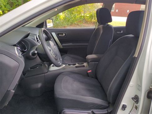 Used 2014 Nissan Rogue S w/ Convenience Package image 21