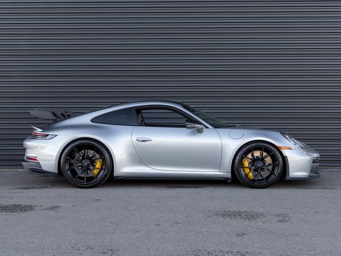 Certified 2024 Porsche 911 GT3 image 8
