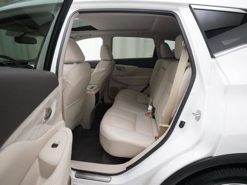 Used 2018 Nissan Murano Platinum w/ Cargo Package AWD/4WD image 16