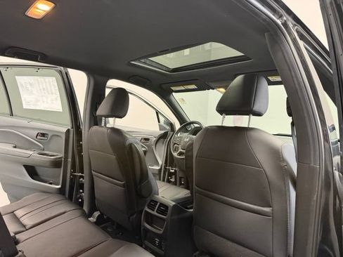 Used 2023 Honda Passport TrailSport image 29