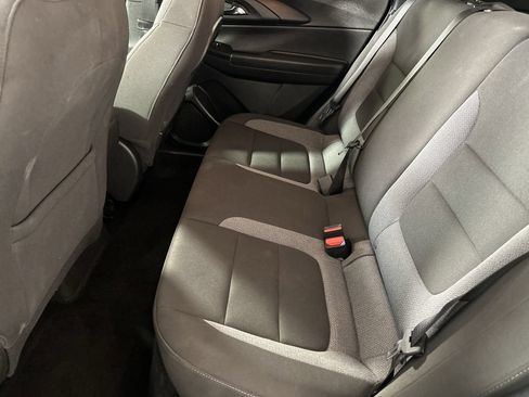 Used 2025 Chevrolet TrailBlazer LT FWD image 24