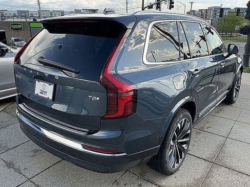 New 2026 Volvo XC90 T8 Plus w/ Protection Package Premier AWD/4WD image 6