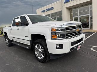 Used 2016 Chevrolet Silverado 2500 High Country w/ Duramax Plus Package AWD/4WD video 2