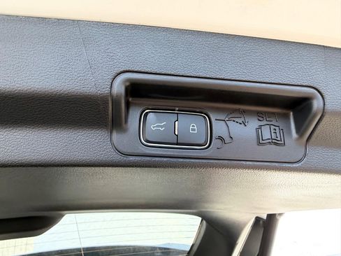 New 2026 Ford Explorer Tremor w/ Tremor Convenience Package image 6