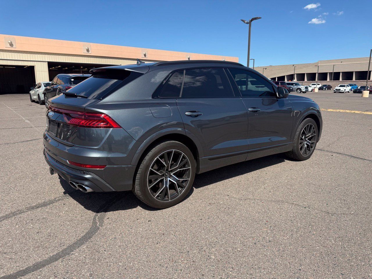 Used 2021 Audi SQ8 Prestige AWD/4WD image 5