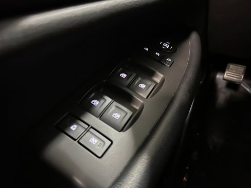 Used 2016 Cadillac Escalade Luxury image 21