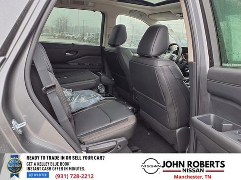 New 2026 Nissan Pathfinder SL AWD/4WD image 19