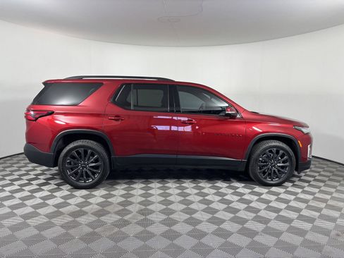 Used 2023 Chevrolet Traverse RS w/ LPO, Floor Liner Package image 9