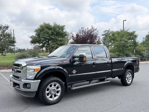 Used 2014 Ford F350 Lariat w/ Lariat Ultimate Package AWD/4WD image 10