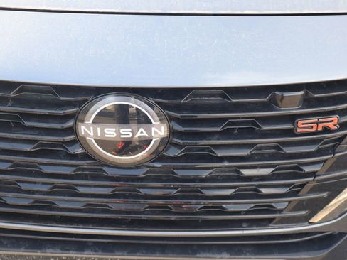 Certified 2025 Nissan Sentra SR image 33
