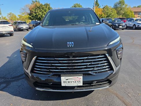 New 2026 Buick Enclave Preferred w/ Power Package image 7